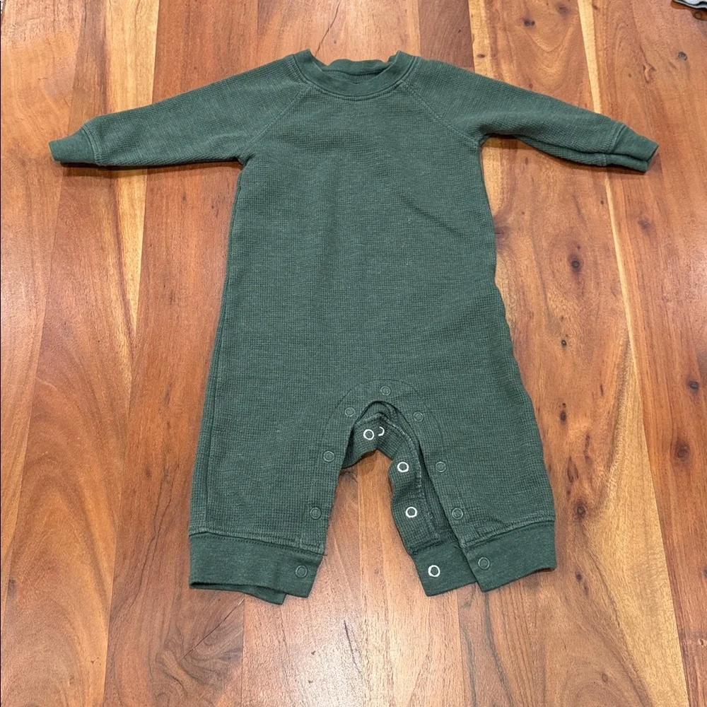 Carter's Striped Navy‎ and Solid Green Footies